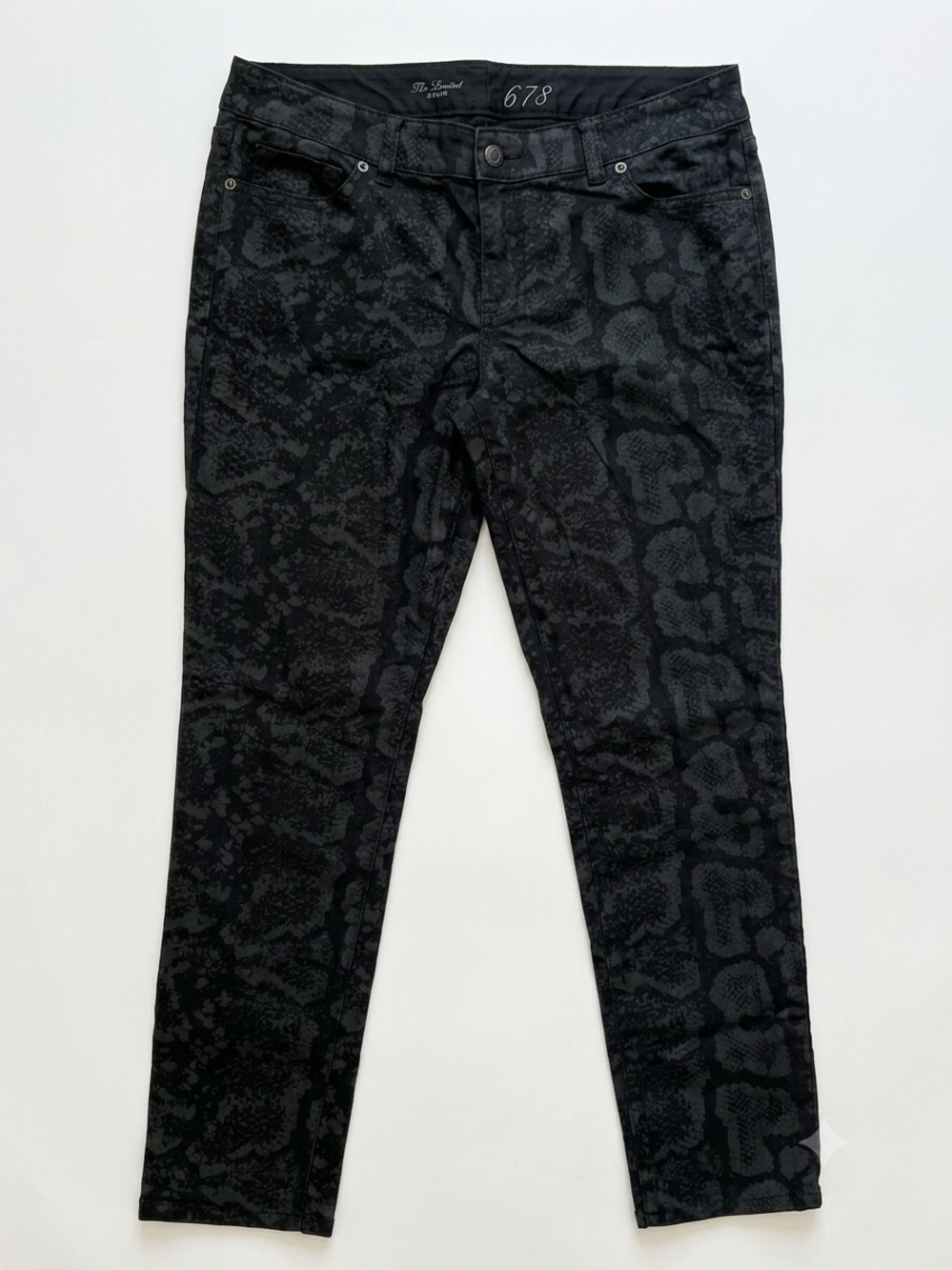 The Limited 678 Denim Skinny Jeans Black Charcoal Snakeskin Print Size 12
